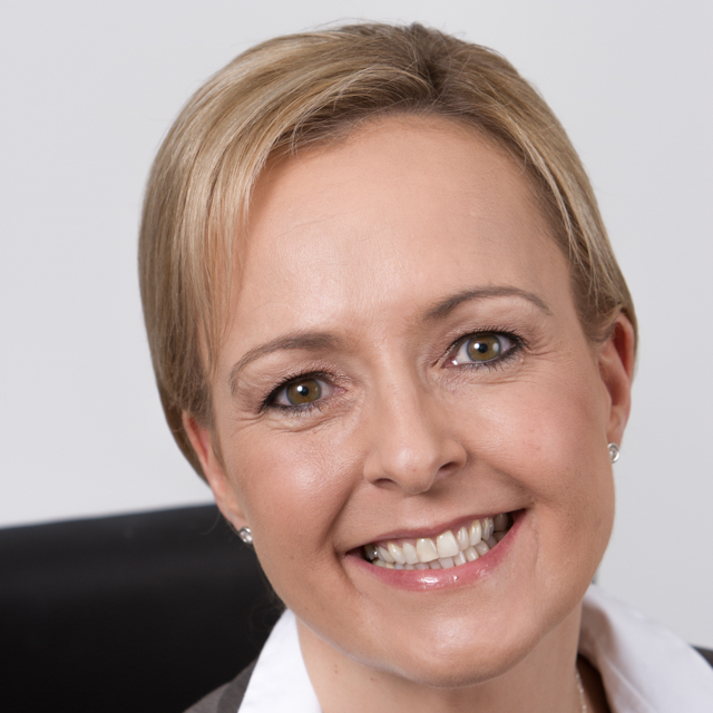 Dr. Silvia Zschau