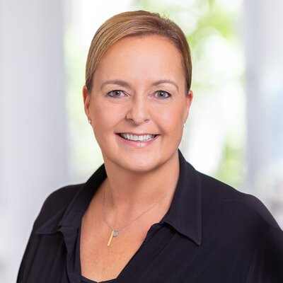 Dr. Silvia Zschau